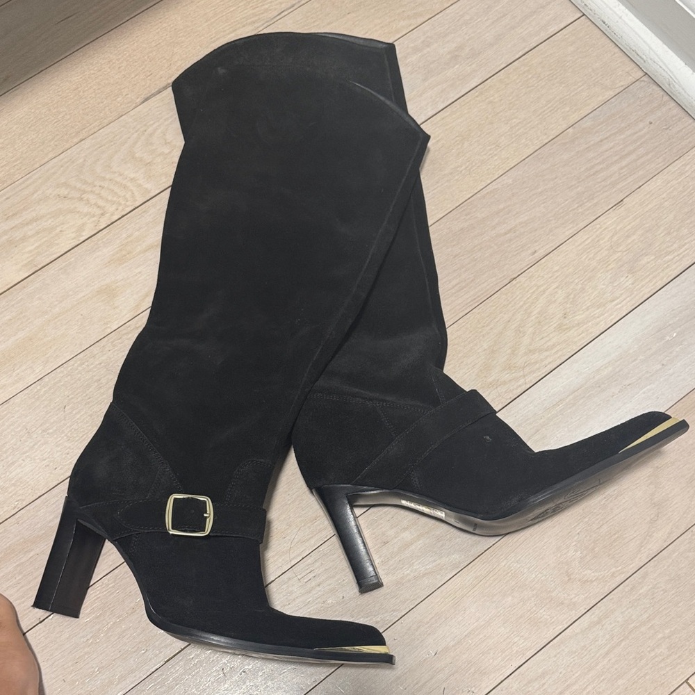Elegant Black Suede Knee-High Boots